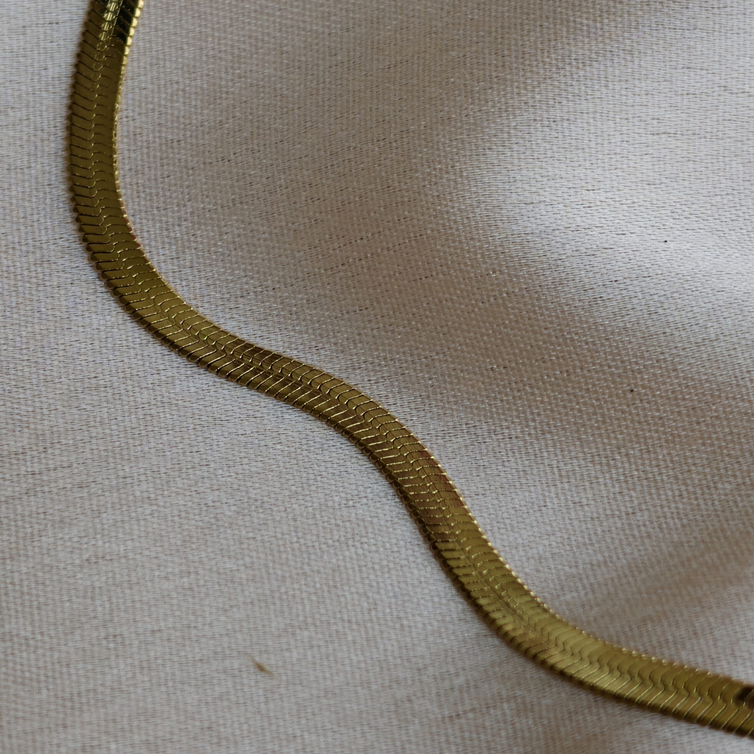 Tarnish Free Water Proof 18k Gold Plated Snake Chain